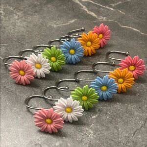 Colorful Daisy Shower Curtain Hooks